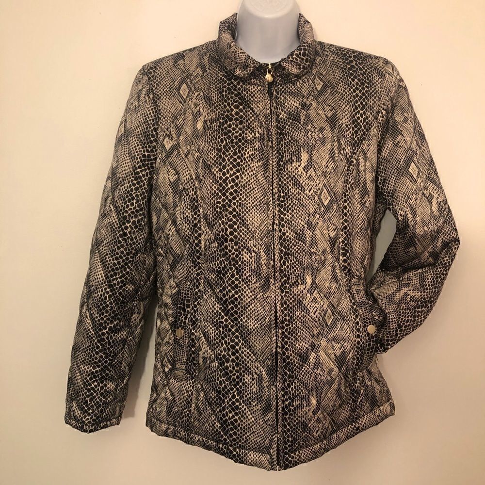 Lovely Easy Spirit Size Large Snake Skin Jacket!